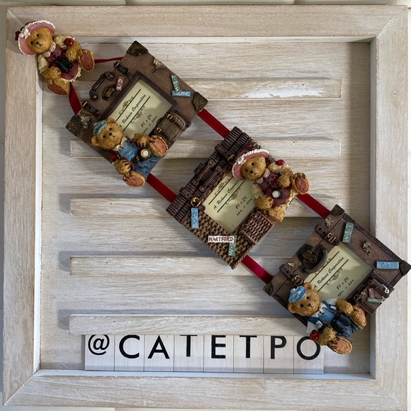 A. Richesco Hanging Frame 🧸 - Picture 1 of 8